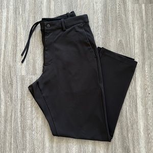 Uniqlo Men’s Tech Slim Fit Commuter Pants | Size 30